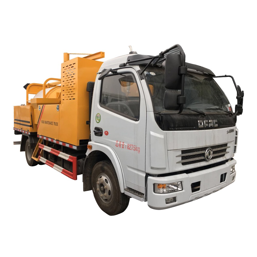 6-8 Cbm Bitumiczna ciężarówka z uszczelnieniem gnojowicy