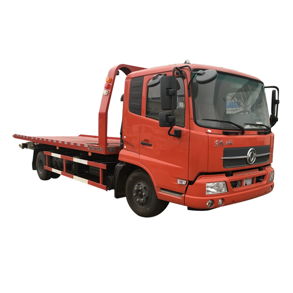 8-tonowa holownicza ciężarówka-wrak