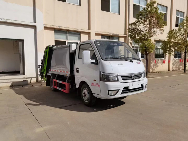 Prezentacja oczyszczalnika śmieci zgodnego ze standardem „Krajowy Standard VI” – wspólne działanie na rzecz lepszego środowiska